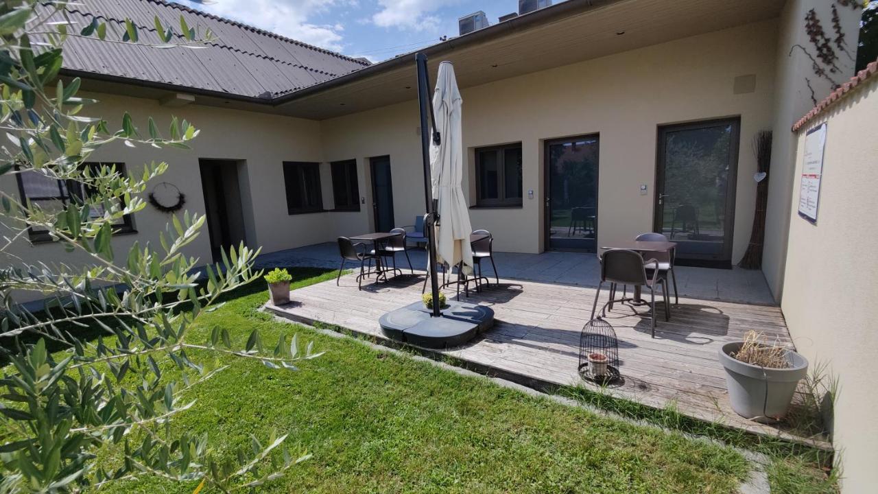Sabines Apartments Ferienwohnungen Frauenkirchen Exterior foto